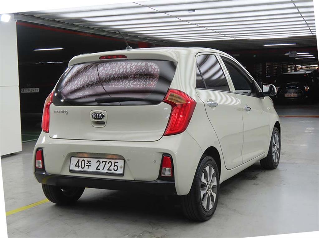 KIA Morning - Vista 4