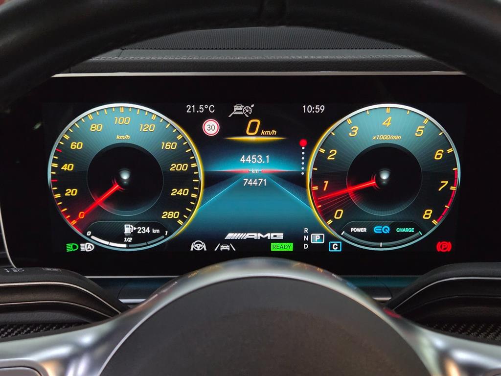 Mercedes Benz GLE Class - Vista 10