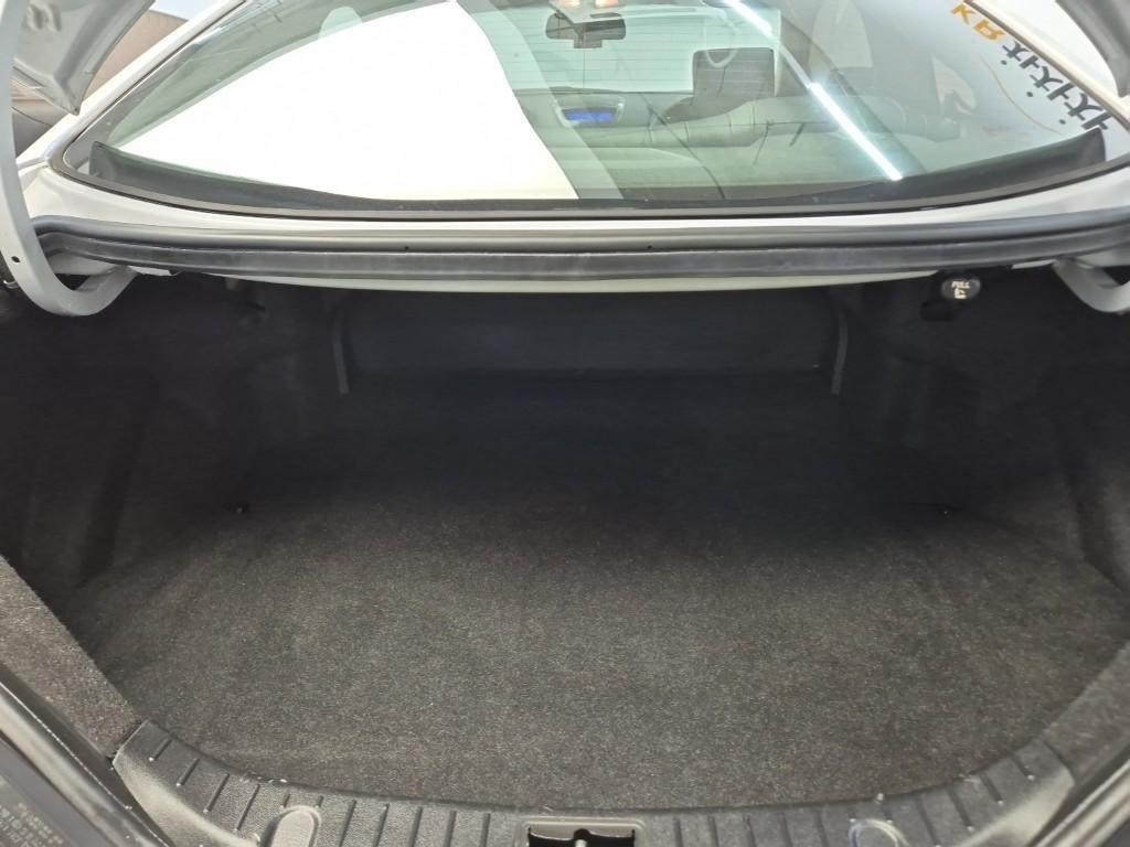 HYUNDAI Genesis 2011 Plateado - Importación desde Corea - HF Imports Iquique - Foto 17