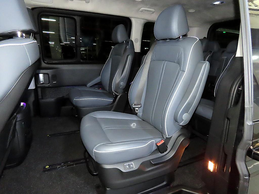 HYUNDAI Staria - Vista 7