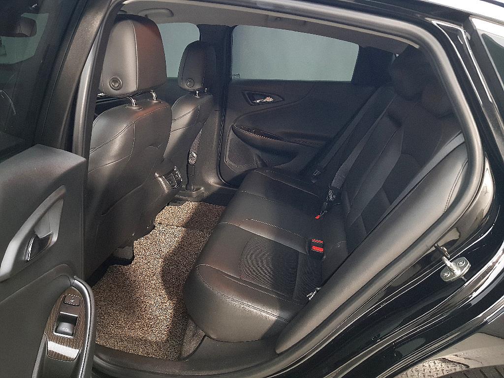 Chevrolet Malibu - Vista 9