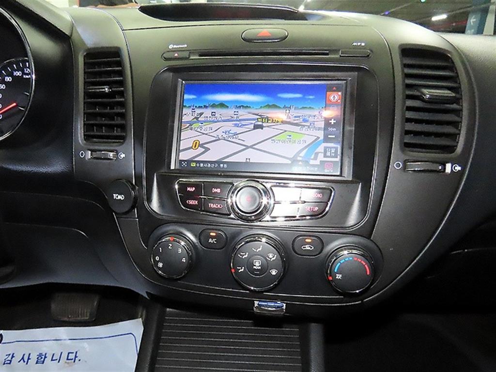 KIA K3 - Vista 11