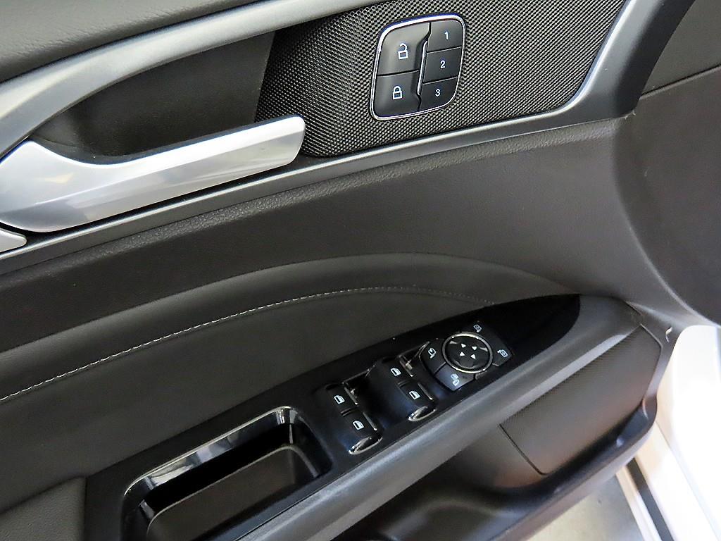 Ford Mondeo 2017 Blanco - Importación desde Corea - HF Imports Iquique - Foto 13