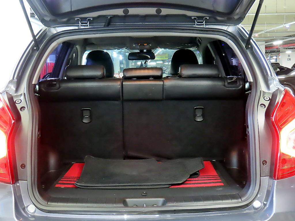 Ssangyong Korando 2015 Gris - Importación desde Corea - HF Imports Iquique - Foto 18
