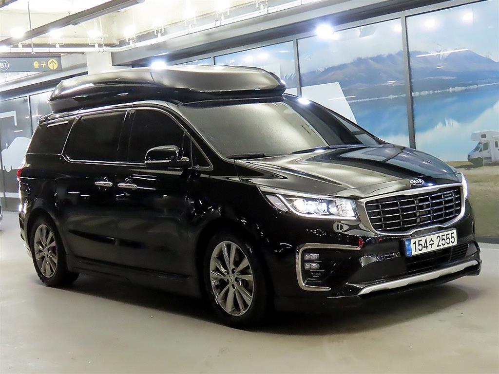 KIA Carnival 2019 Negro - Importación desde Corea - HF Imports Iquique - Foto 1