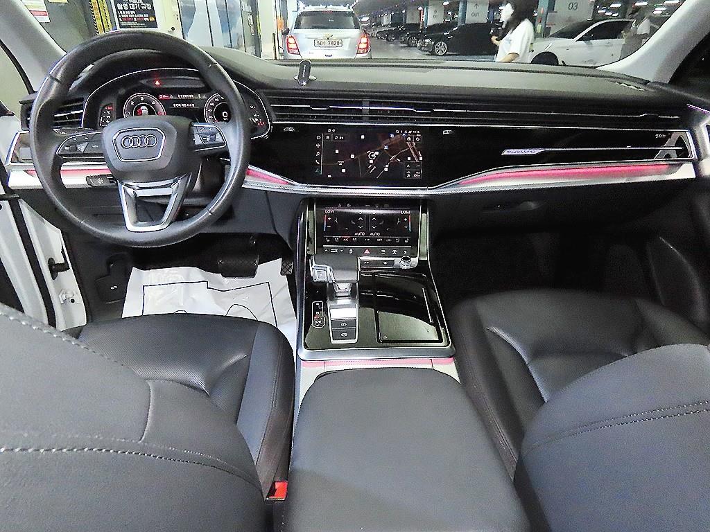 Audi Q7 - Vista 10