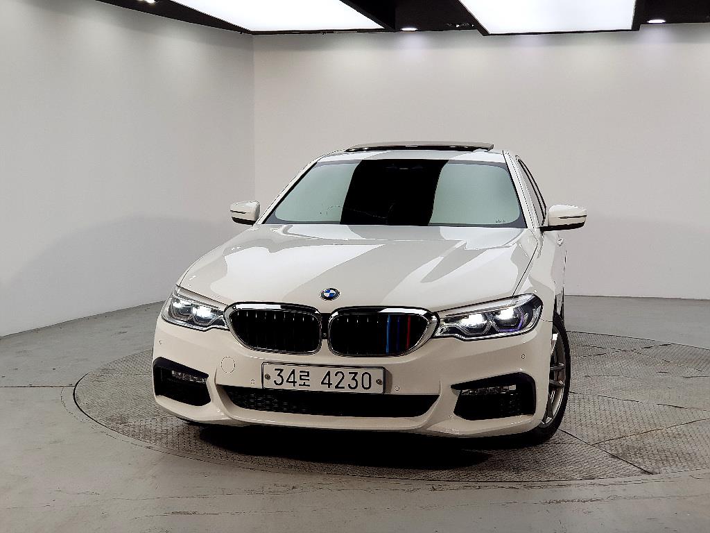 BMW 5 Series - Vista 2