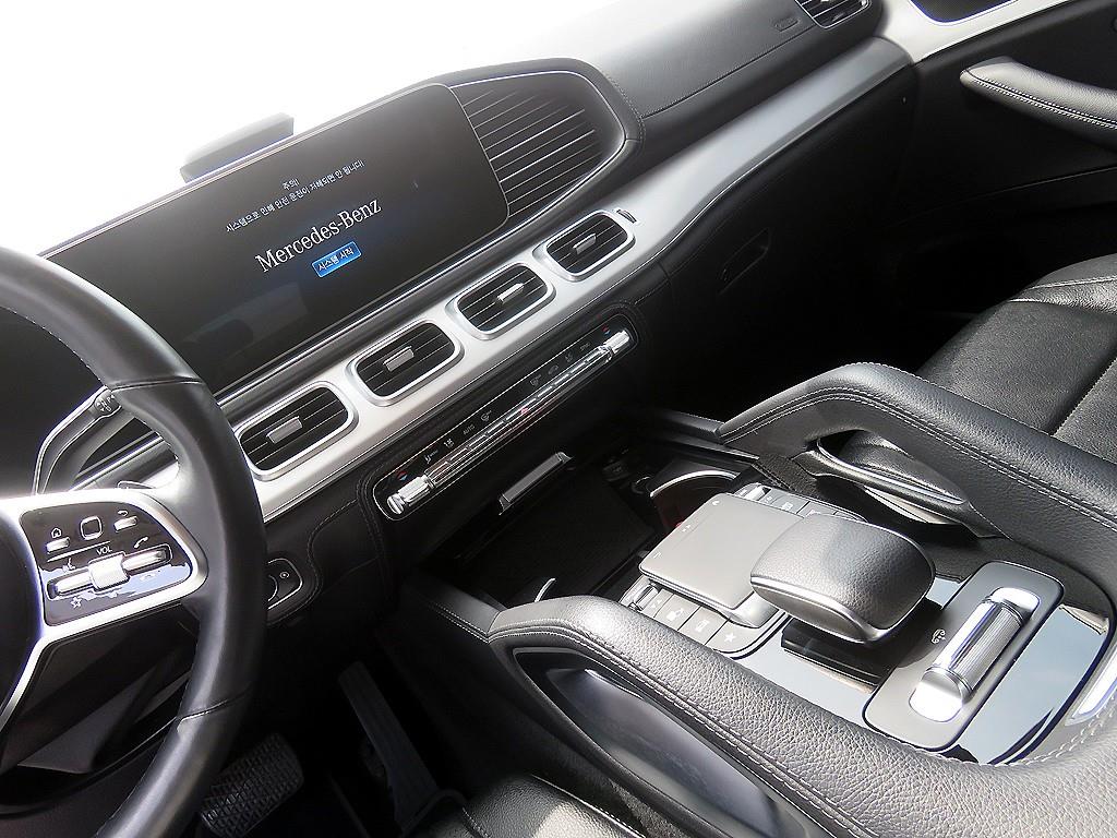 Mercedes Benz GLE Class - Vista 12