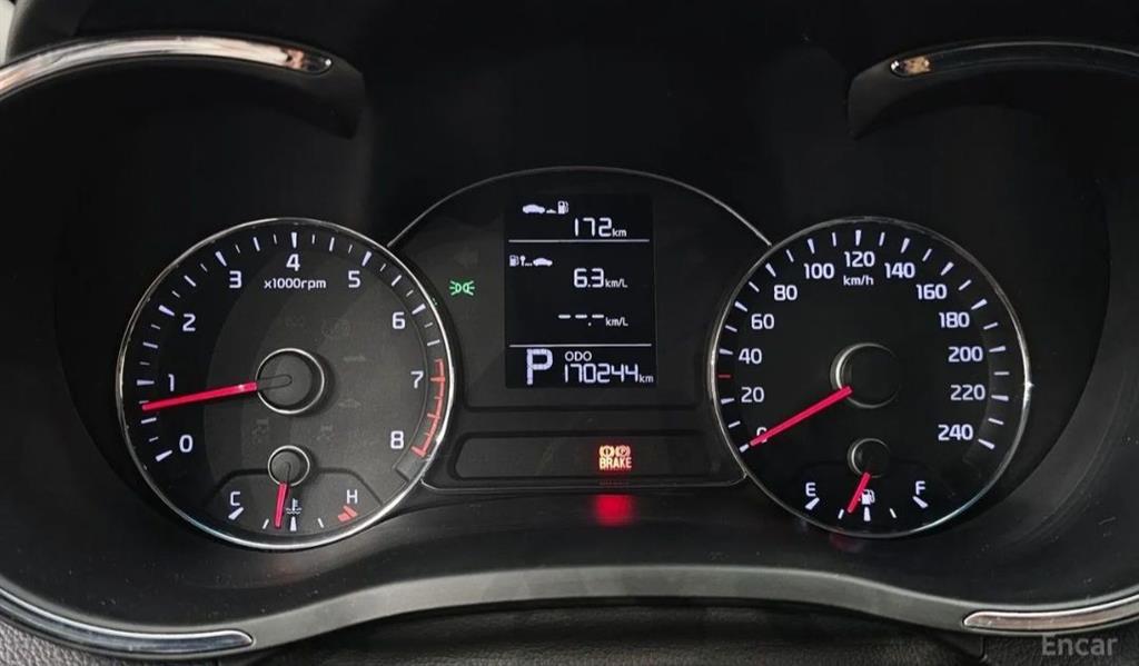 KIA K3 - Vista 8