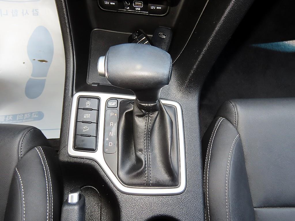 KIA Sportage - Vista 10