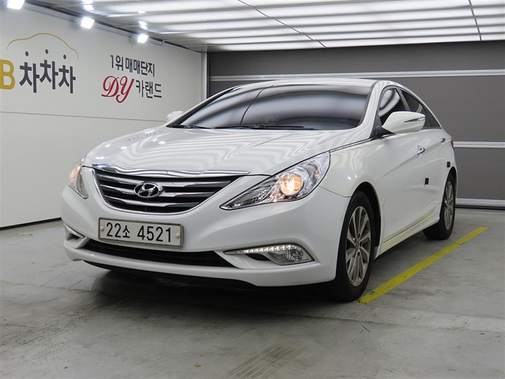 HYUNDAI Sonata 2014 the color of pearl - Importación desde Corea - HF Imports Iquique - Foto 1
