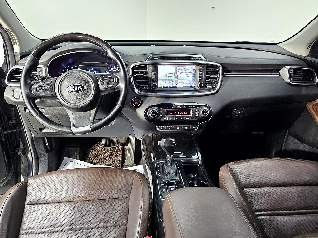 KIA Sorento - Vista 5