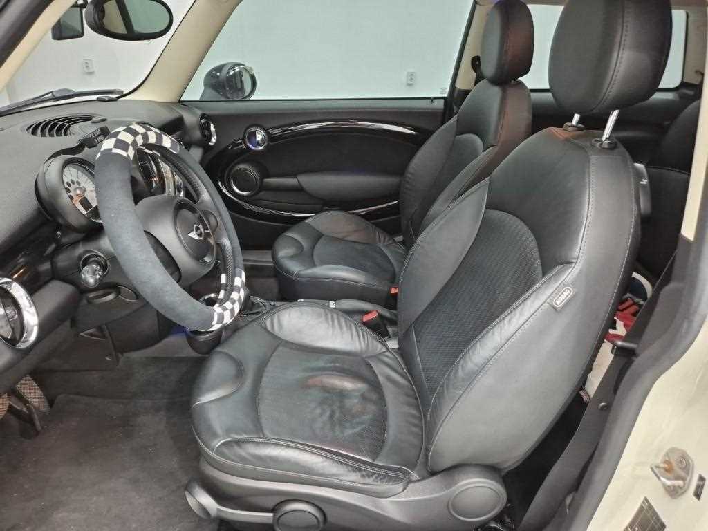 Mini Cooper - Vista 11