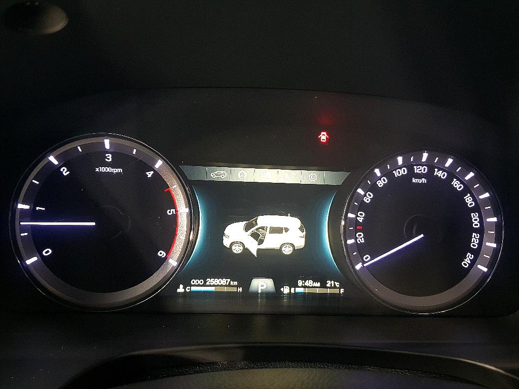 Ssangyong Rexton - Vista 7