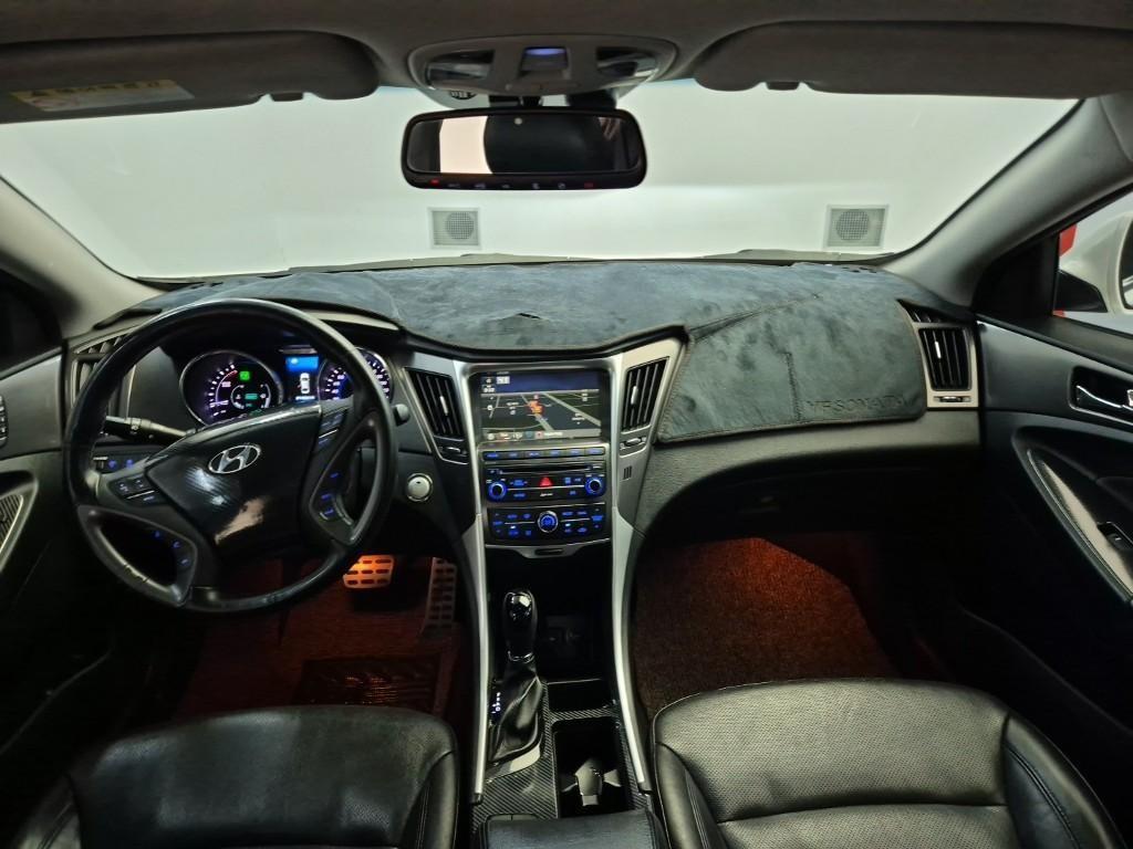 HYUNDAI Sonata - Vista 7
