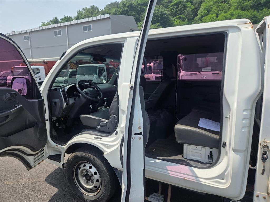 Small Truck Complaint (crane) - Vista 9