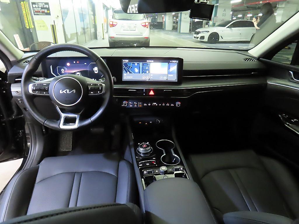 KIA K5 - Vista 10