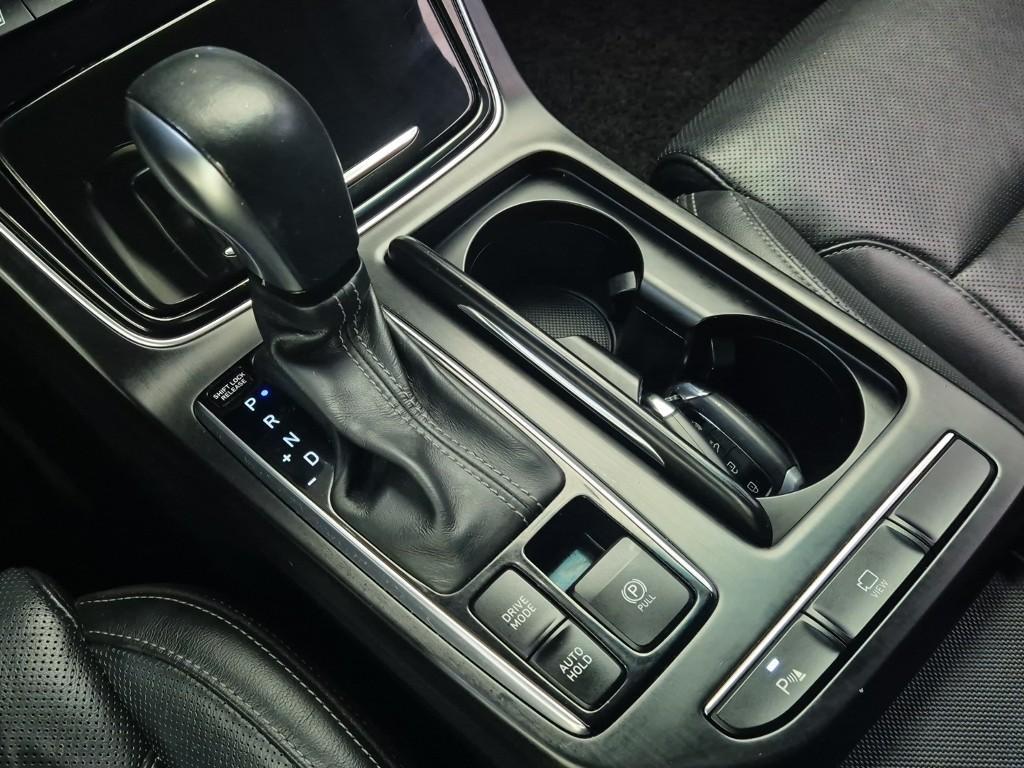 HYUNDAI Grandeur - Vista 8