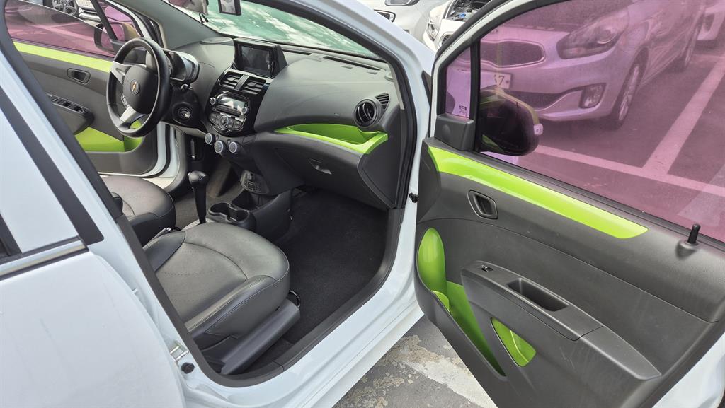 Chevrolet Spark - Vista 12