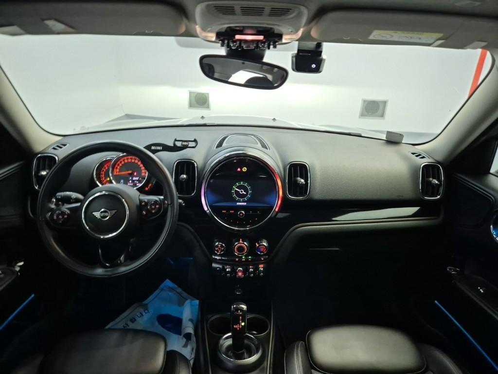 Mini Countryman - Vista 7