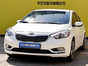 KIA K3 - Vista 4
