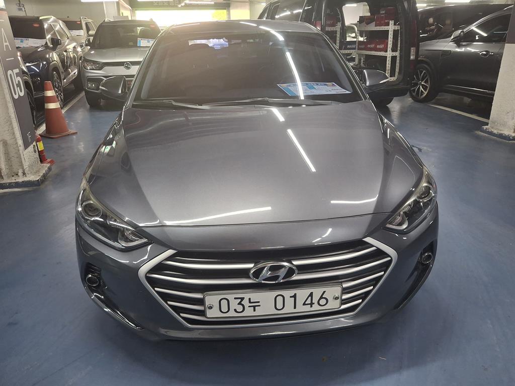 HYUNDAI Avante 2017 Gris - Importación desde Corea - HF Imports Iquique - Foto 1