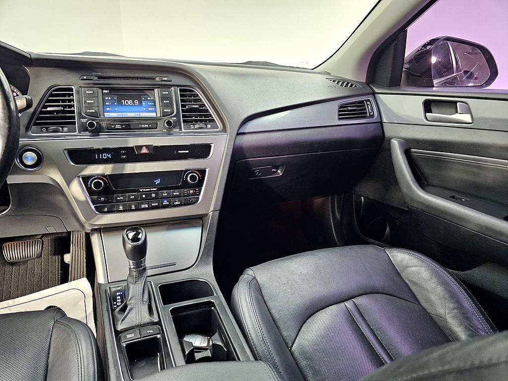 HYUNDAI Sonata - Vista 10