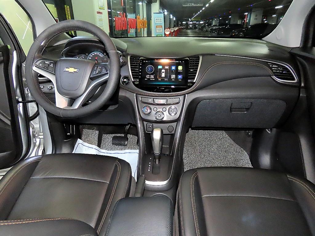 Chevrolet Trax - Vista 10