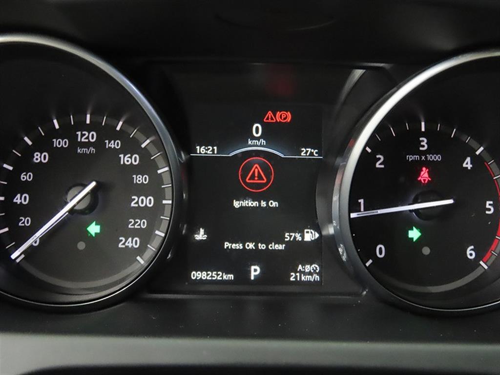 Land Rover Discovery Sports - Vista 8
