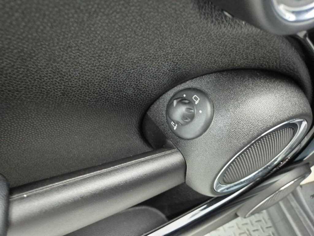 Mini Cooper 2012 the color of pearl - Importación desde Corea - HF Imports Iquique - Foto 17