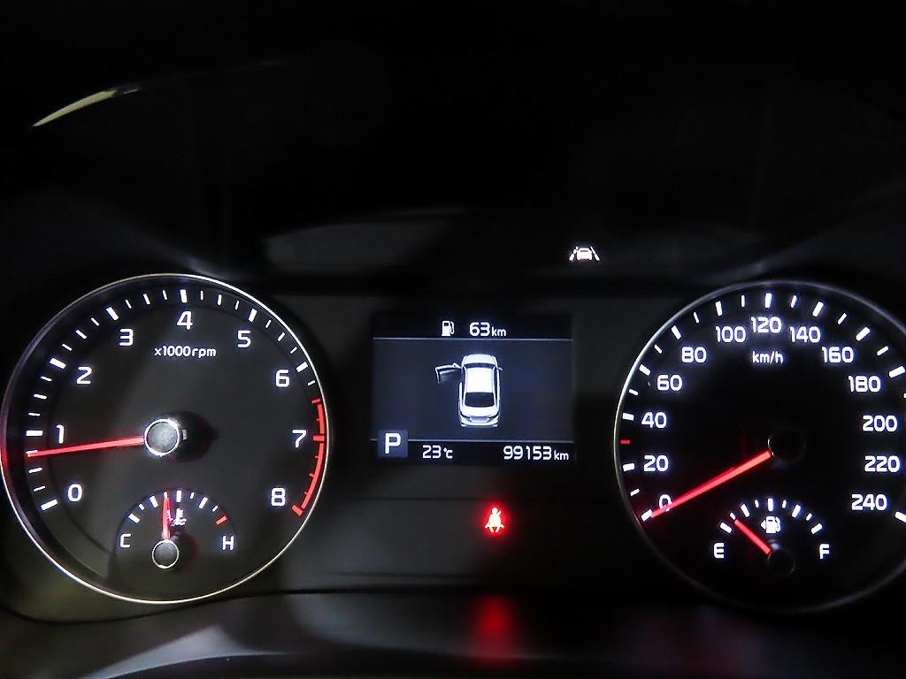 KIA K3 - Vista 9