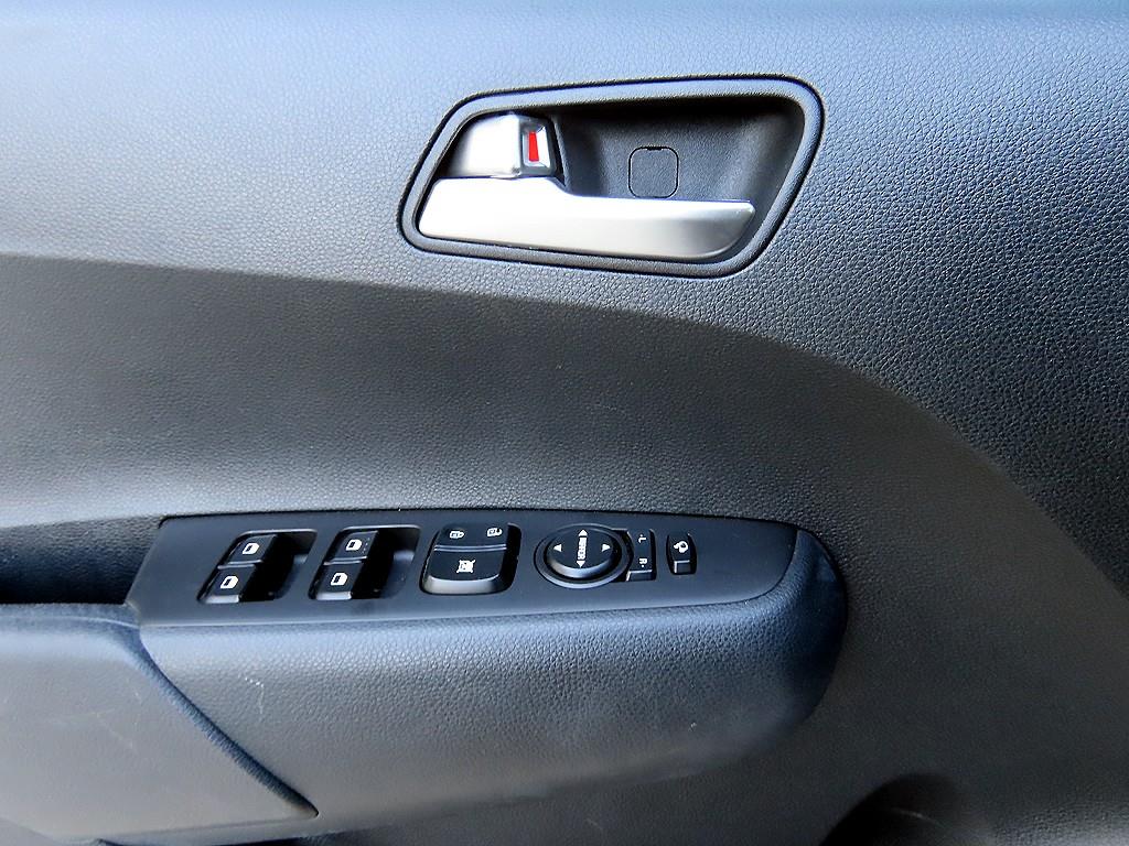 KIA Morning - Vista 11