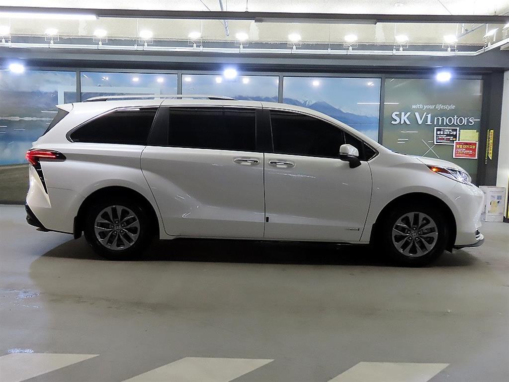 Toyota Siena - Vista 3
