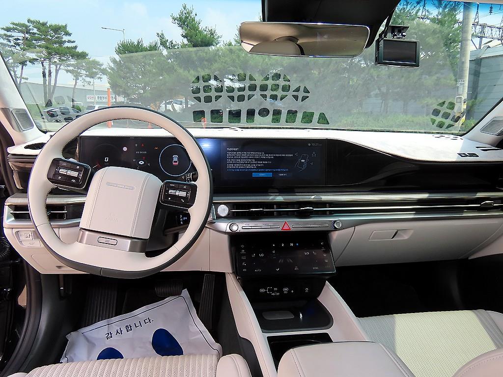 HYUNDAI Grandeur - Vista 7