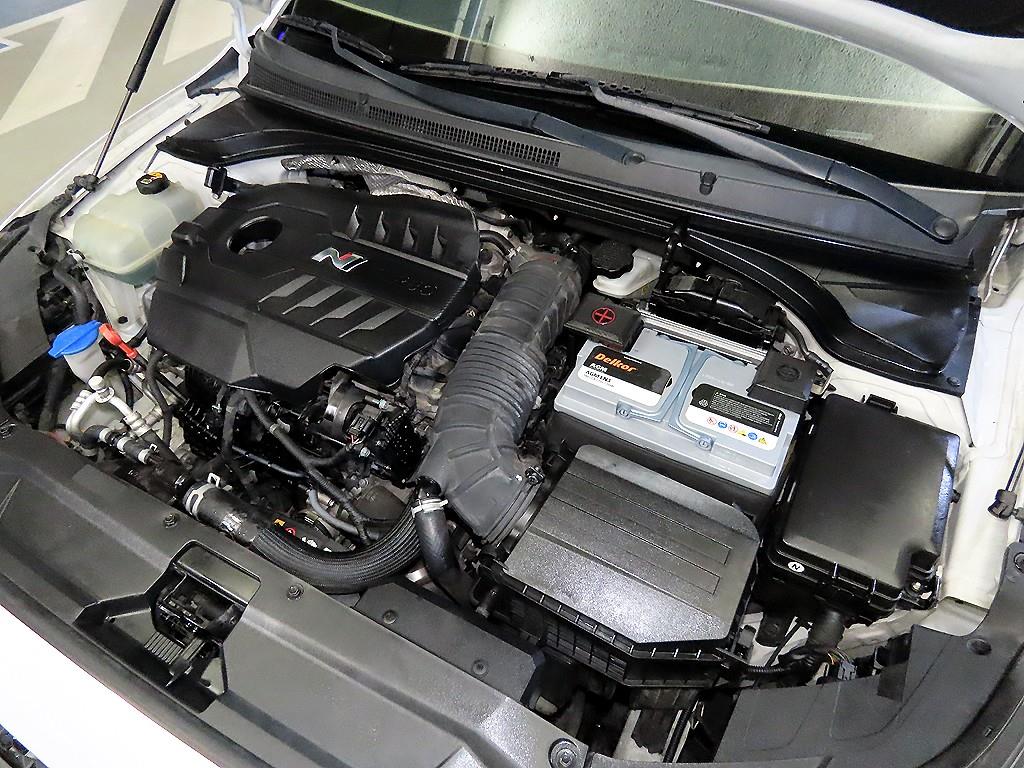 HYUNDAI Veloster 2019 Blanco - Importación desde Corea - HF Imports Iquique - Foto 17