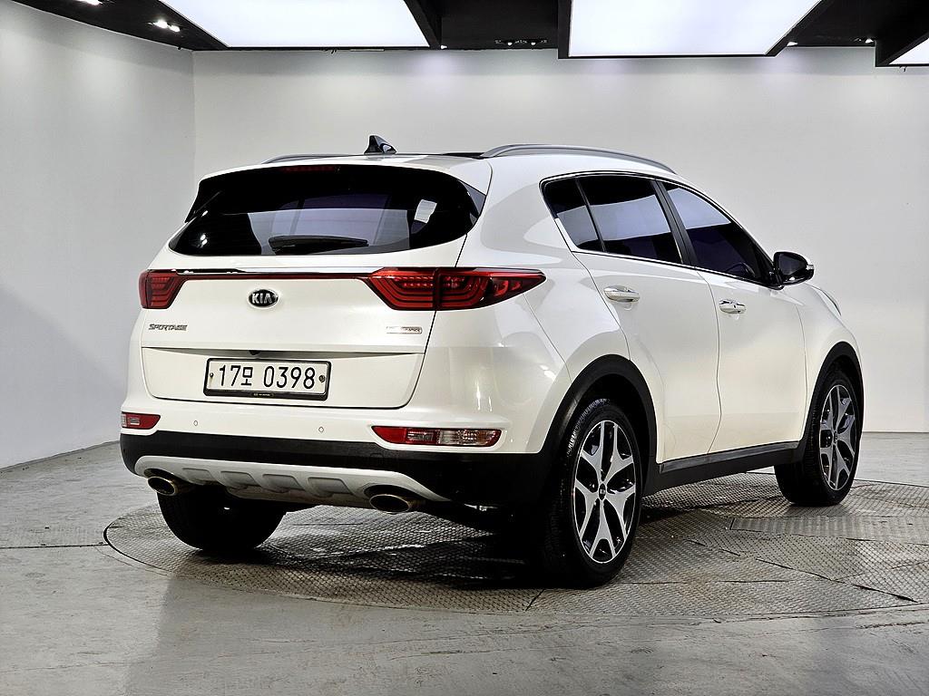 KIA Sportage - Vista 4