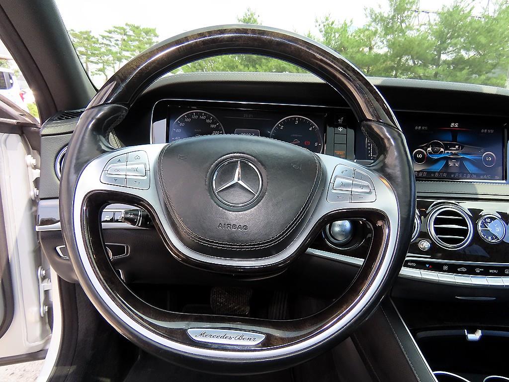 Mercedes Benz S Class - Vista 8