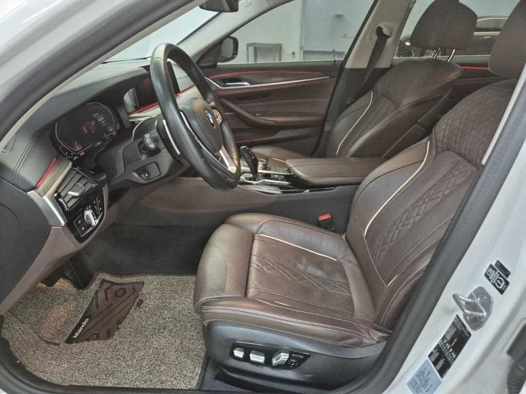 BMW 5 Series - Vista 11