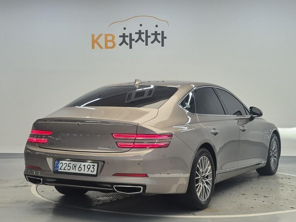 Genesis G80 - Vista 3