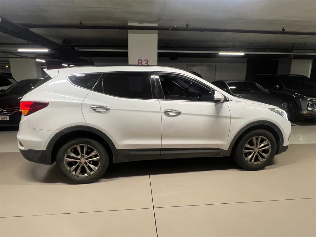 HYUNDAI Santa Fe - Vista 4