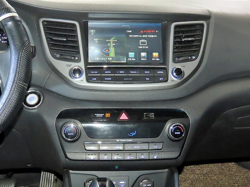 HYUNDAI Tucson - Vista 11