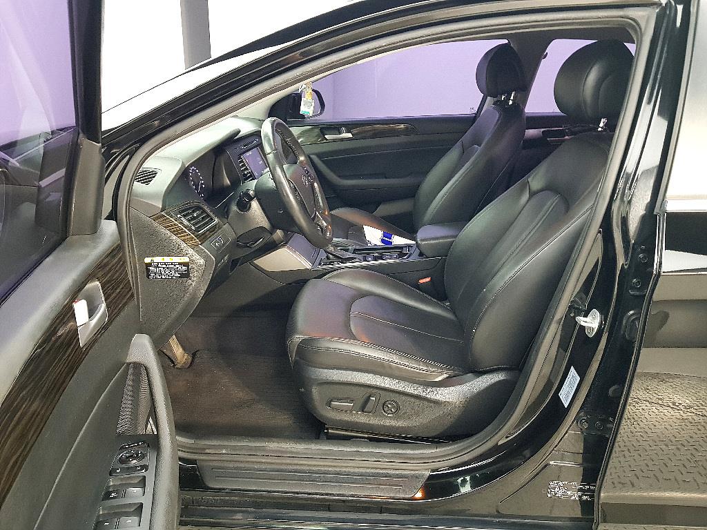 HYUNDAI Sonata - Vista 8