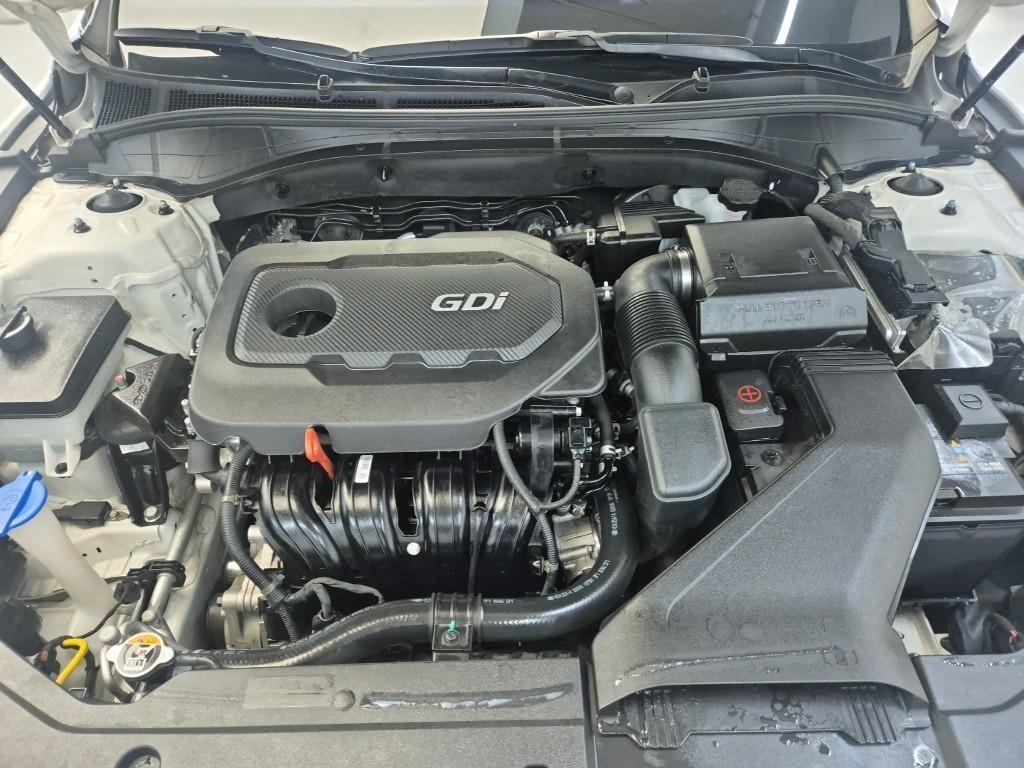 HYUNDAI Grandeur - Vista 5