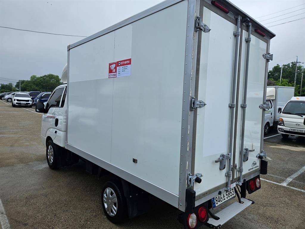 Small Truck Normal Box(High Deck) - Vista 3