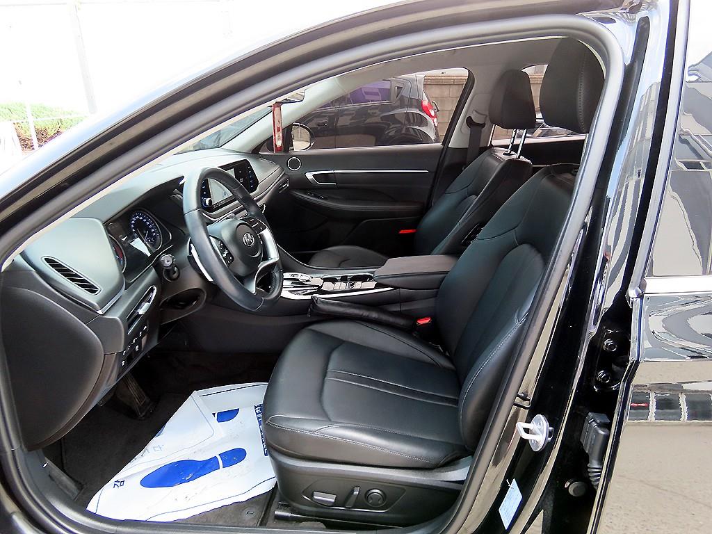 HYUNDAI Sonata - Vista 5