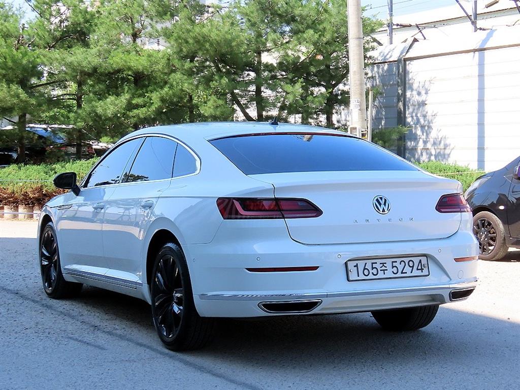 Volkswagen Arteon - Vista 3