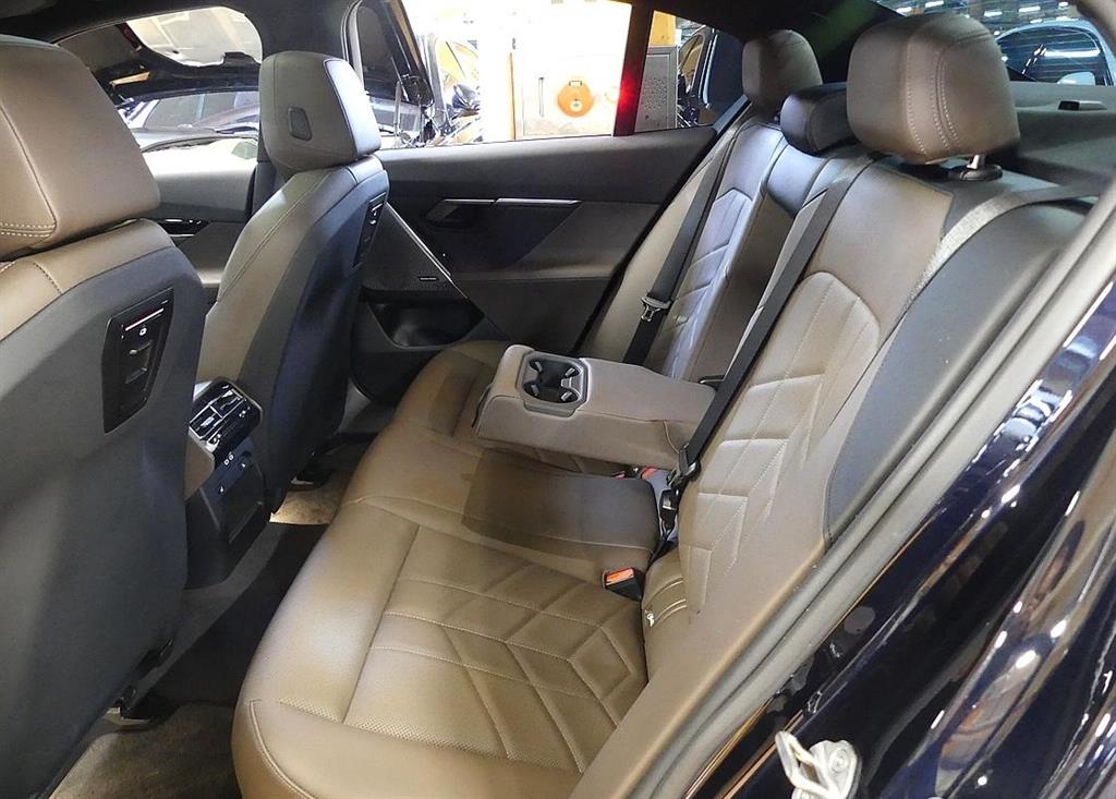 BMW 5 Series 2024 Azul - Importación desde Corea - HF Imports Iquique - Foto 17