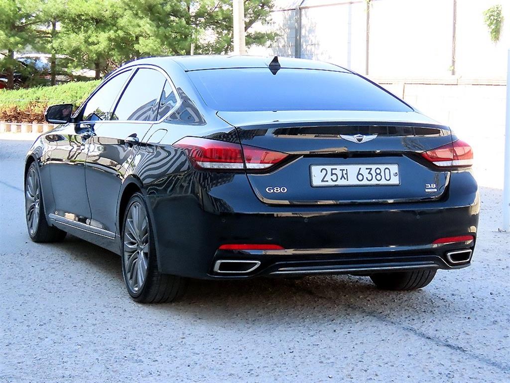 Genesis G80 - Vista 3
