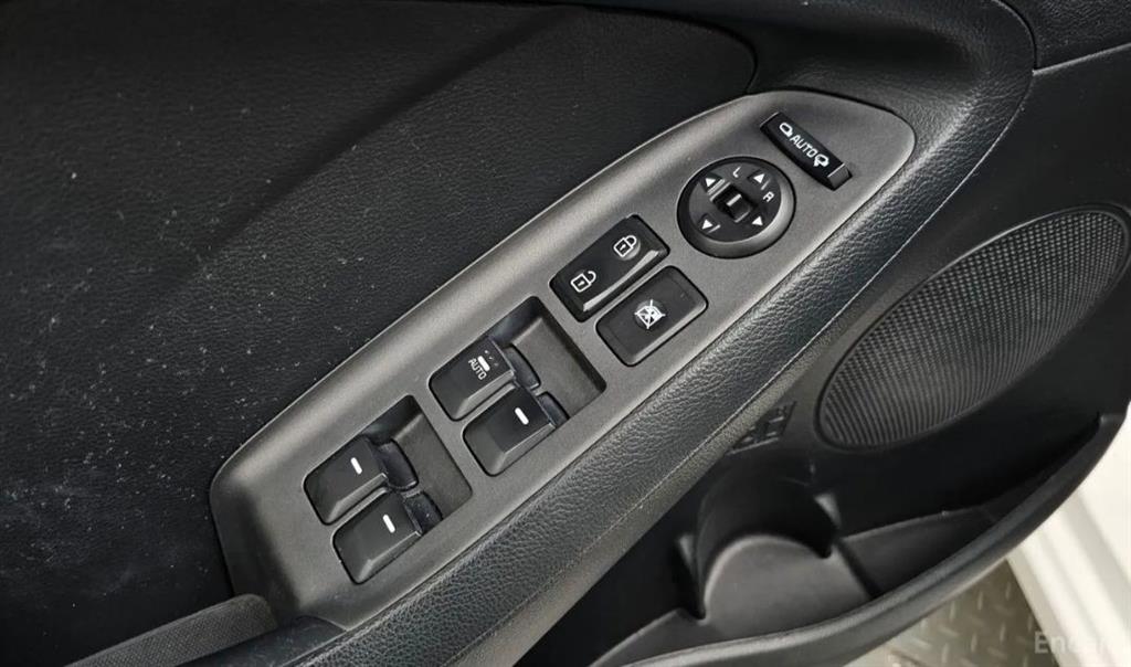 KIA K3 2015 Blanco - Importación desde Corea - HF Imports Iquique - Foto 17