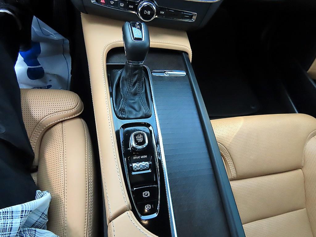 Volvo V90 - Vista 11